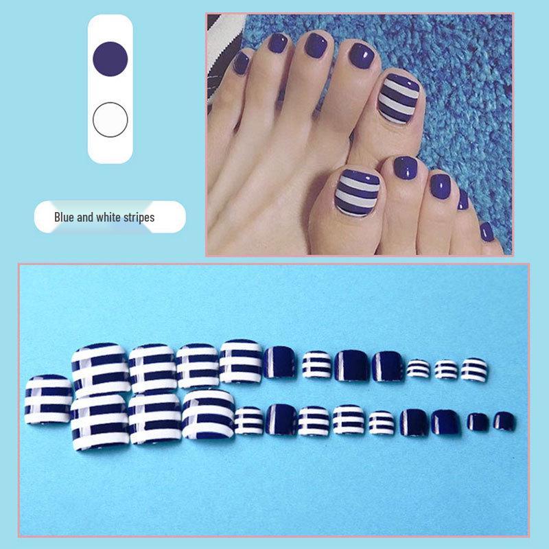Press-On Toenail Art: Finished Nail Pieces and Wearable Patches