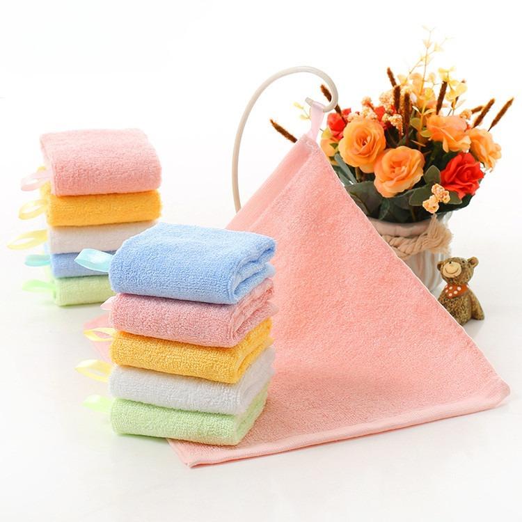 Kindergarten Children Wash Face with Water Absorbent Towel