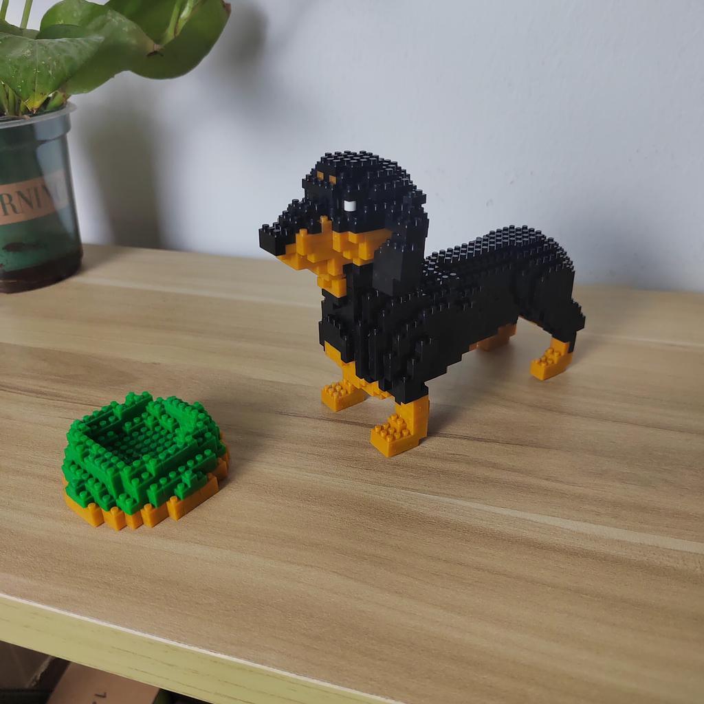Ultra Cute Pet Mini Dachshund Dog Building Block Toy: Favoured Gift, Exceptional Quality, Fun Assembly Experience for Kids