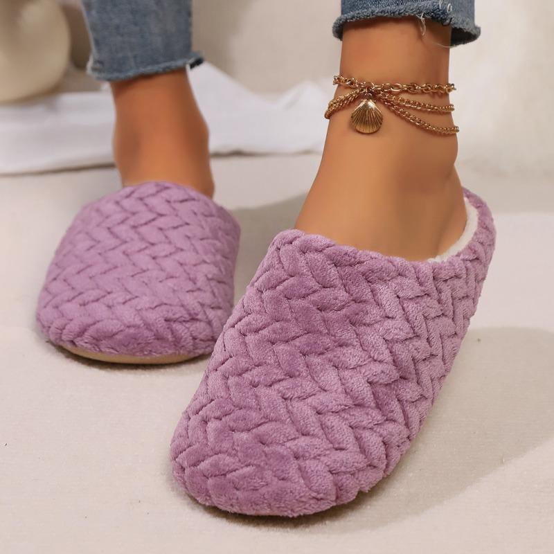 Туфли на плоской подошве женские хлопковые тапочки зимние короткие плюшевые теплые повседневные туфли 2024 новый стиль удобные мягкие туфли женская мода