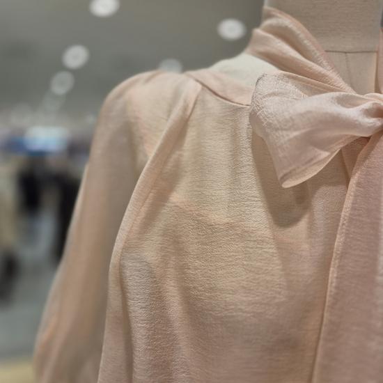 Ribbon Tie Blouse EWBLPI0700