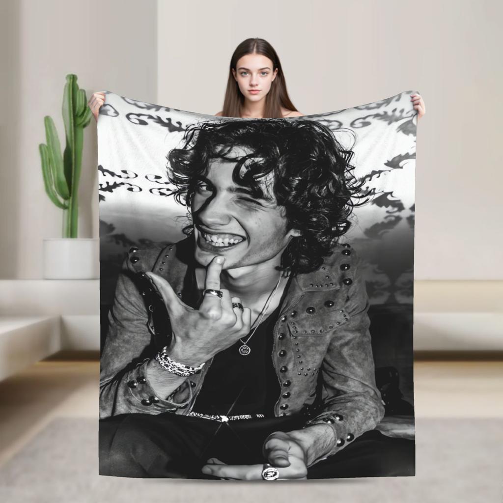 SSOMBR World Tour Blanket Quality Warm Soft Throw Blanket Winter Decorative Couch Chair Novelty Bedspread