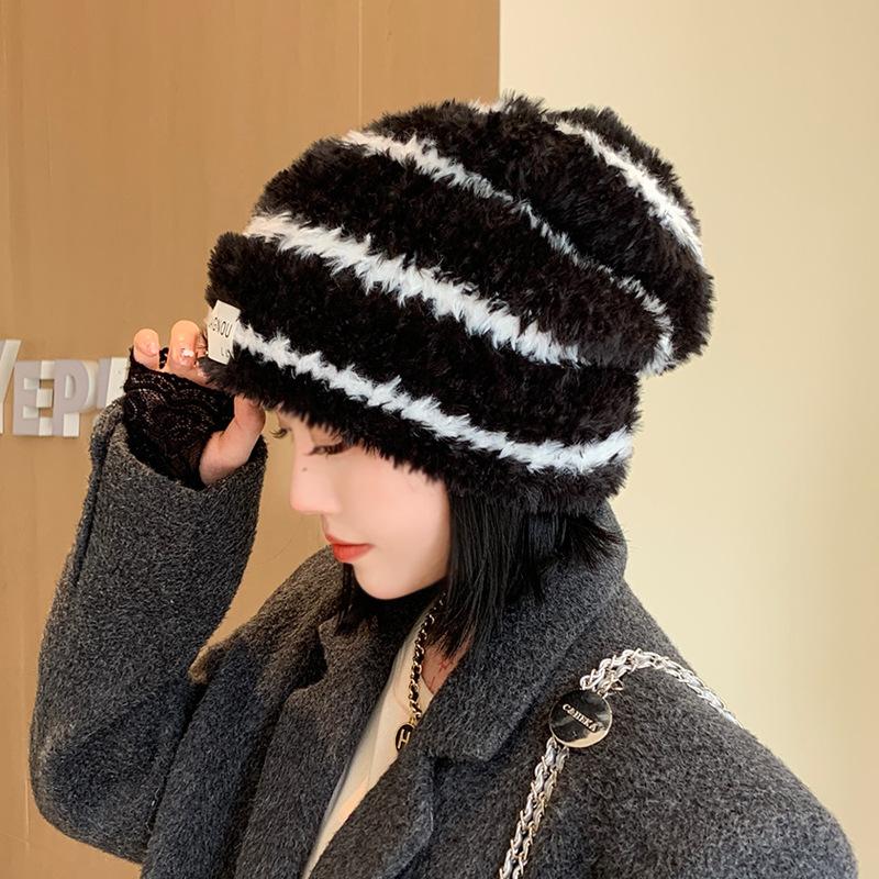 Шапка женская зимняя полосатая плюшевая вязаная шерстяная шапка теплая защитная крышка для ушей