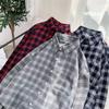 Осенняя синяя клетчатая рубашка Мужская рубашка с длинным рукавом Куртка в корейском стиле Свободная и красивая в гонконгском стиле Защита от солнца Парная одежда Мужская