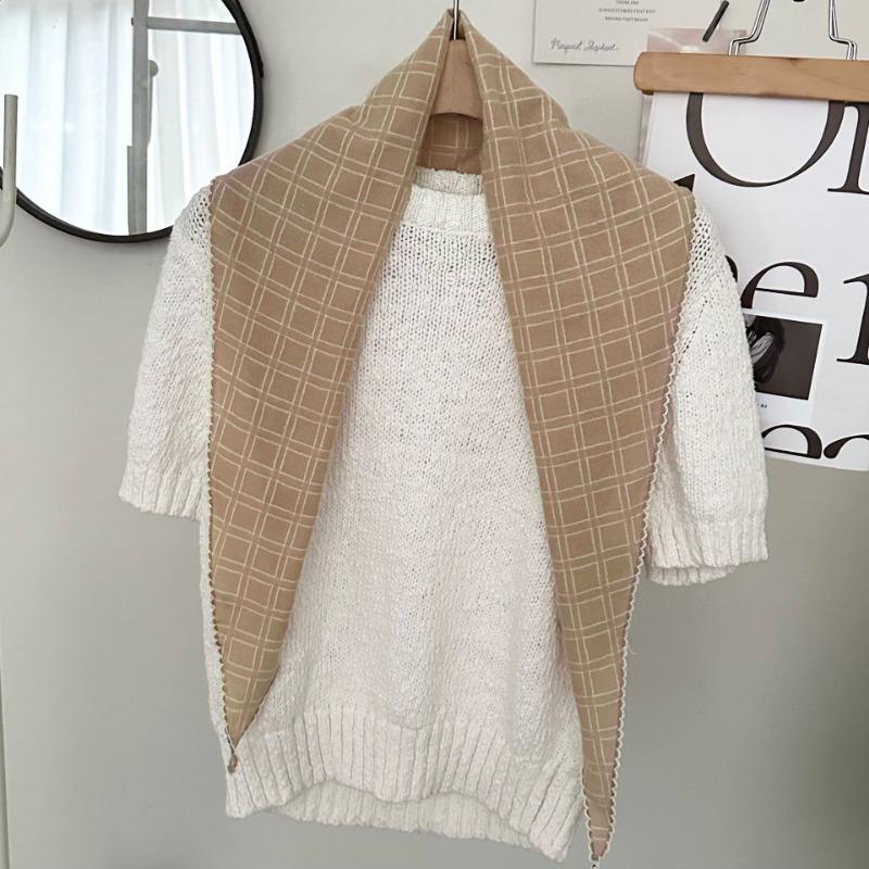 Autumn and Winter New Polished Plaid Rhombus Triangle Scarf Fashion Headscarf Scarf Temperament Silk Scarf Retro Small Scarf
