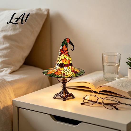 Maple Leaf Pattern Light Retro Witch Hat Desk Lamp USB Plug-in Night Light Stained Glass Style Resin Table Handcrafted Accessory Lamp for Halloween