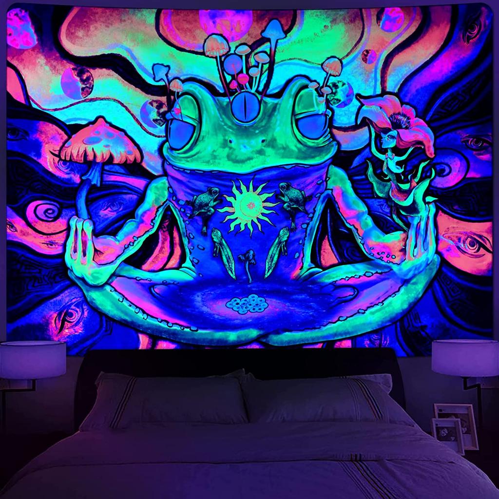 Гобелен с лягушкой Blacklight, УФ-реактивный цветочный гобелен, глаза хиппи, светящиеся в темноте, солнце и луна, эстетический настенный подвес для спальни