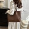 Fashionable Minimalist Shoulder Bag Vintage Unique Large Capacity Tote Bag For Fall