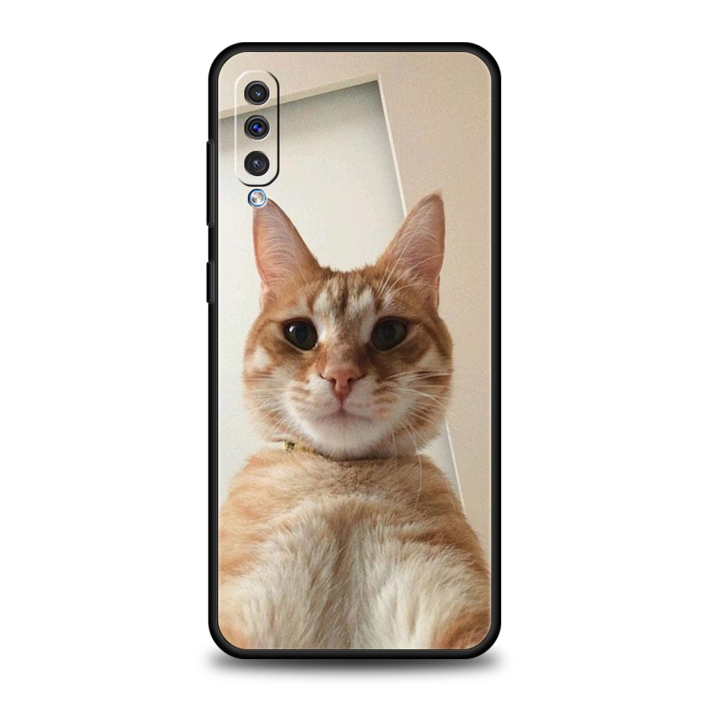Милый чехол-котик с сердцем для Samsung Galaxy A56 A36 A26 A34 A17 A16 A06 A14 A12 A54 A72 A70 A24 A22 A20e A52 A50 A40 A32