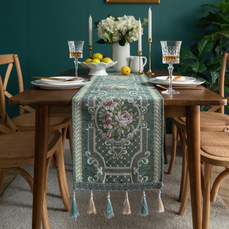 Modern Chenille Tassel Christmas Table Runner - Simple, Fresh, Polyester Tablecloth