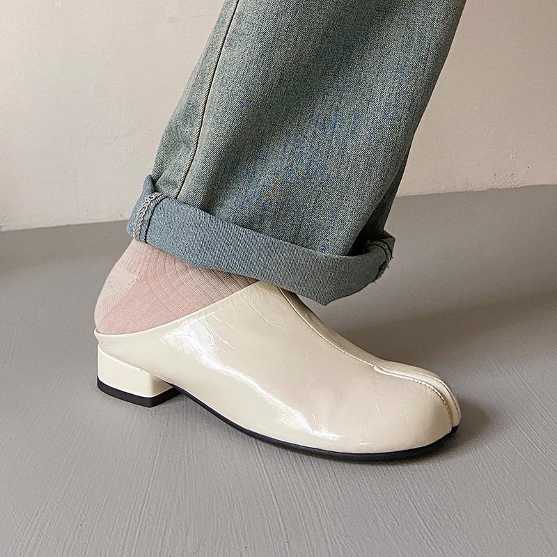 Fashion 2025 New Mueller Slippers Genuine Leather Sewning Designer Novelty Style Slip-On Shoes Comfortable Split Toe Shoes for Women