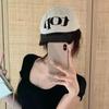 Новые крутые бейсболки с вышитыми большими буквами для женщин, весна-лето, повседневная универсальная корейская версия популярных мужских шляп