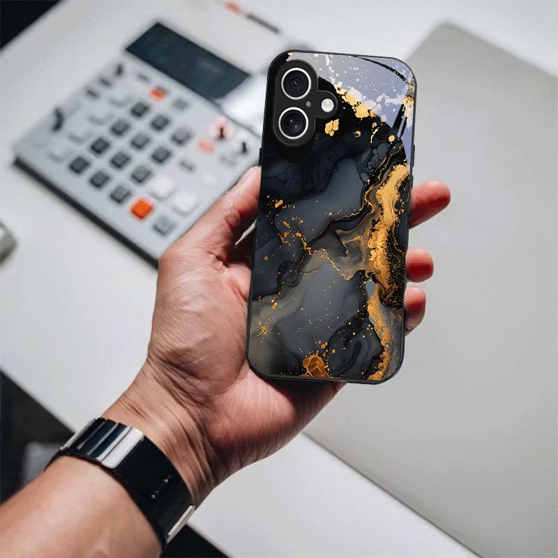 Абстрактный Золотой Вихрь Черный Стеклянный Чехол Для Телефона Для iPhone 18 17 Air 16 E 15 Plus 14 Pro Max 13 12 mini 11 7 8Plus X Черная Крышка
