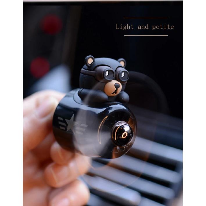Car Air Freshener Car Perfume Diffuser Clip Bear Pilot Rotating Propeller Outlet Fragrance Magnetic Design Car Auto Accessories