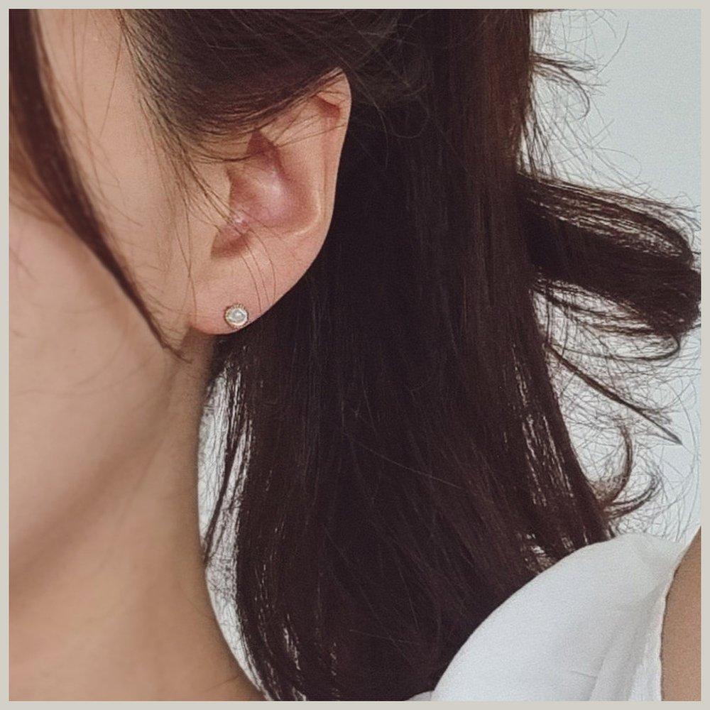 14K Ki0109Pi Opal Piercing