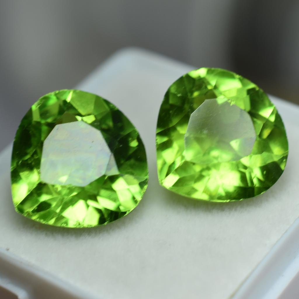 Natural Green Peridot 16.2 Ct Pear Cut Loose Gemstone PAIR For Jewelry
