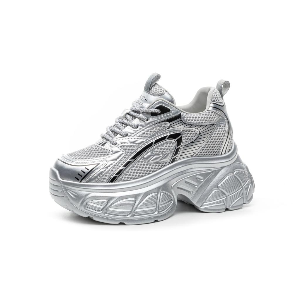 Кожаные кроссовки для папы женские летние новые универсальные серебристые на толстой подошве с внутренней высотой увеличивающей рост сетчатые дышащие спортивные и повседневные туфли