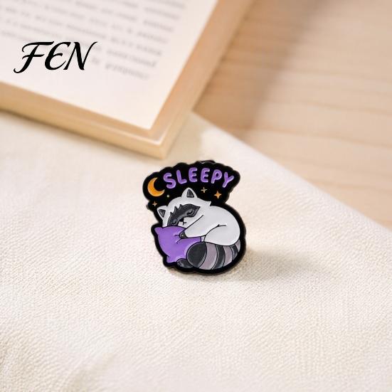 Easy to Use Lapel Pins Cartoon Raccoon Brooch Pin, Animal Decorative Enamel Badge, Alloy Bags Metal Pin for Jackets Backpacks Hats Scarves