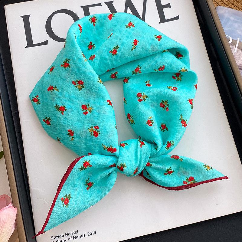 Green cashew flower cotton and linen small square scarf silk scarf women's spring and autumn versatile travel photo matching retro style literary scar