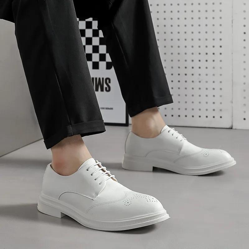 Fashion Fashion White Brogue Shoes Men British Style Designer Mens Formal Shoes Casual Oxford Shoes Man Leather Dress Shoes Plus Size 48