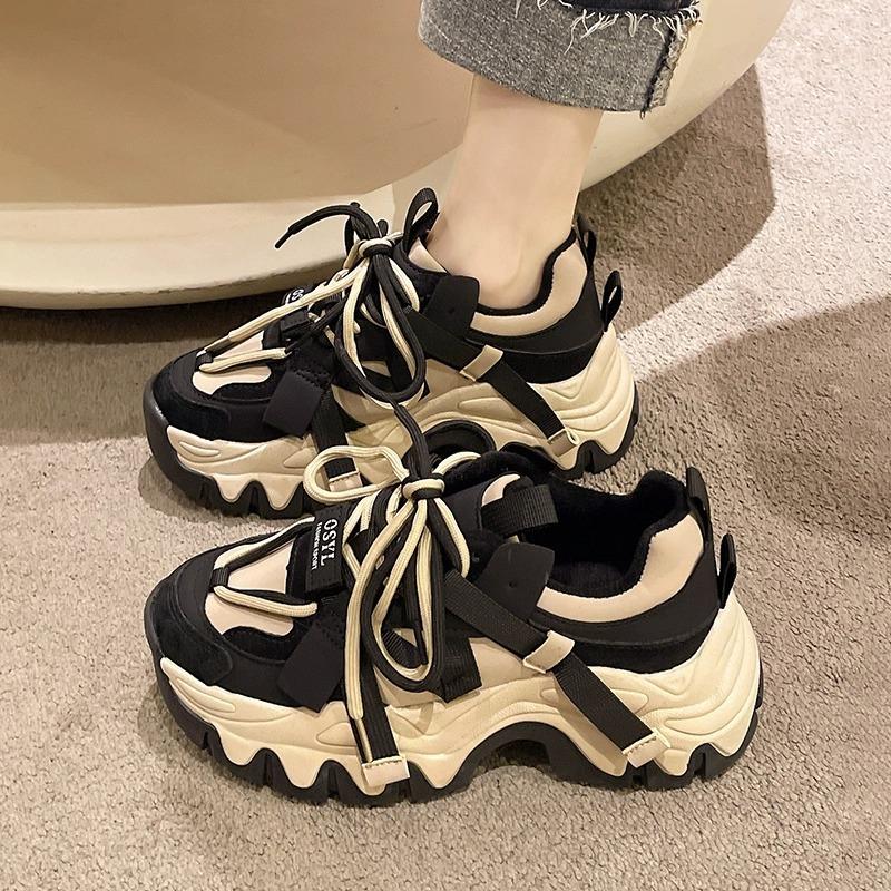 Флисовые фриды на платформе для пап, осенне-зимние новые универсальные повседневные туфли для студентов, женские кожаные нескользящие кроссовки