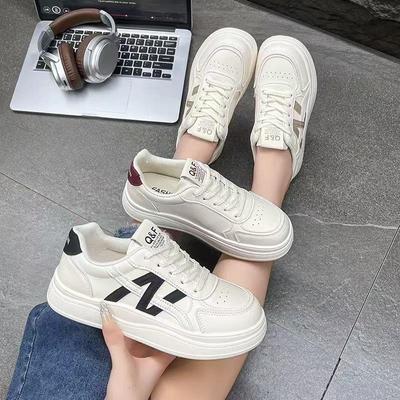 Женские 2025 Белые Легкие Дышащие Кеды для Катания - Универсальная Повседневная Мода с Воздушной Подушкой.