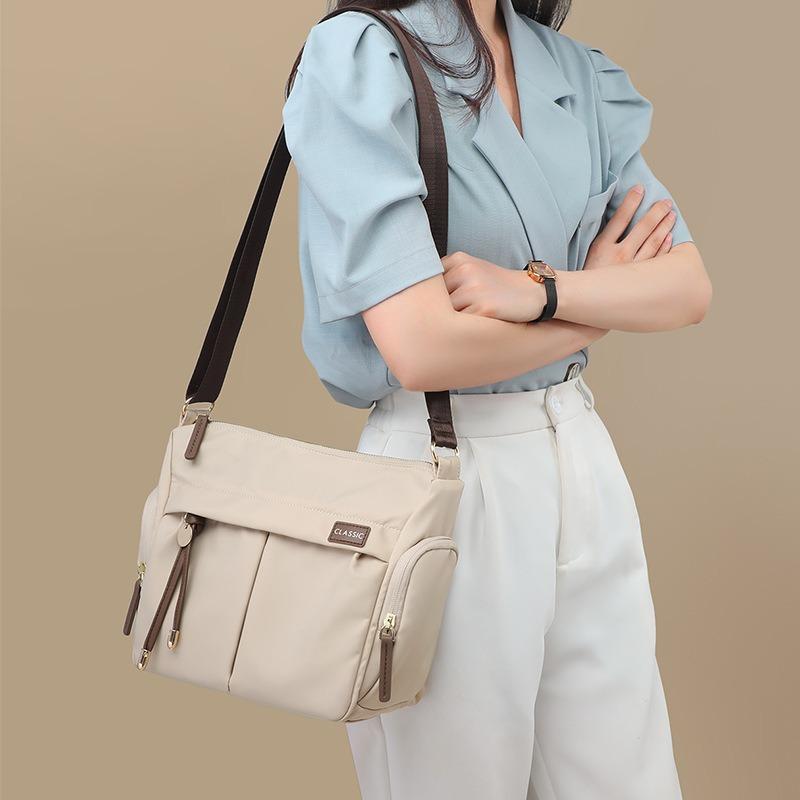 Сумка Новая Осень и Зима Crossbody Универсальная Повседневная На Одно Плечо Универсальная Премиум Ощущение Оксфордская Ткань Большая Вместимость Женская Сумка