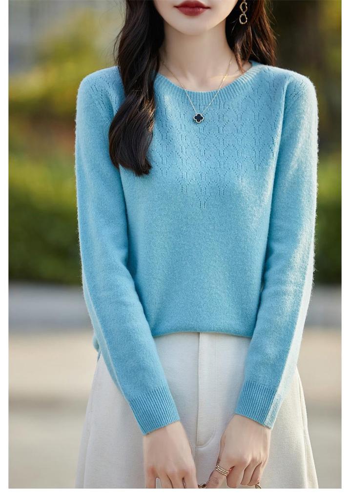 Women's Round Neck Crochet Knit Sweater: Loose-Fit, Autumn/Winter Pullover Base Layer.