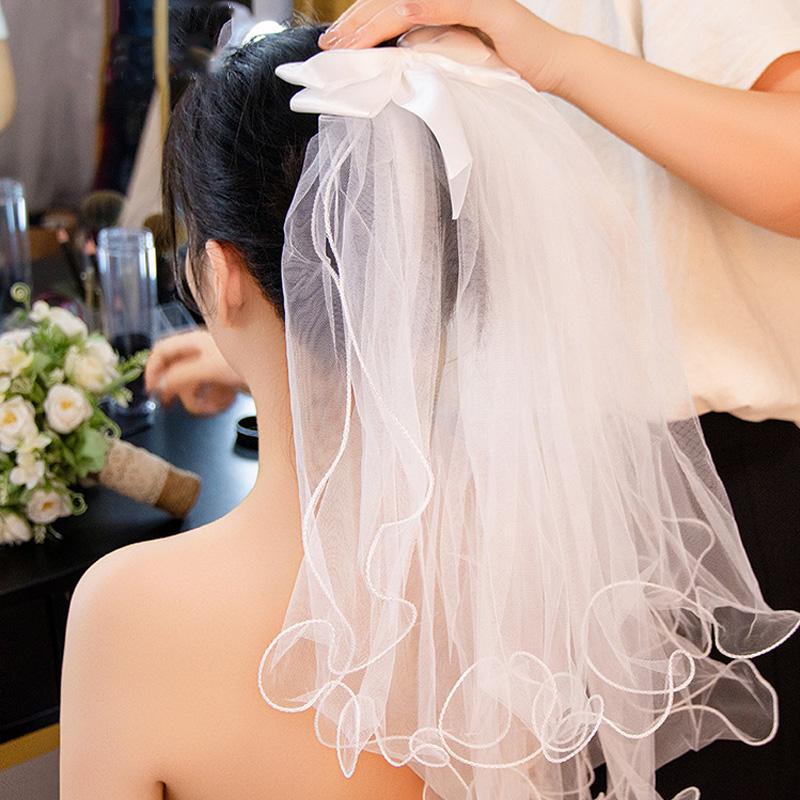 1 шт. Свадебная фата с кружевной кромкой, короткая, элегантный бант, жемчуг, свадебные аксессуары, двухслойная, белая, из тюля для женщин