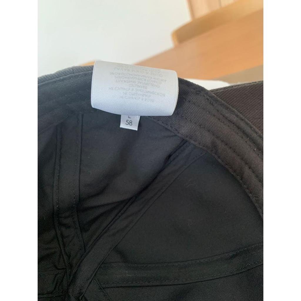 Б/у черная кепка Balenciaga Balenciaga