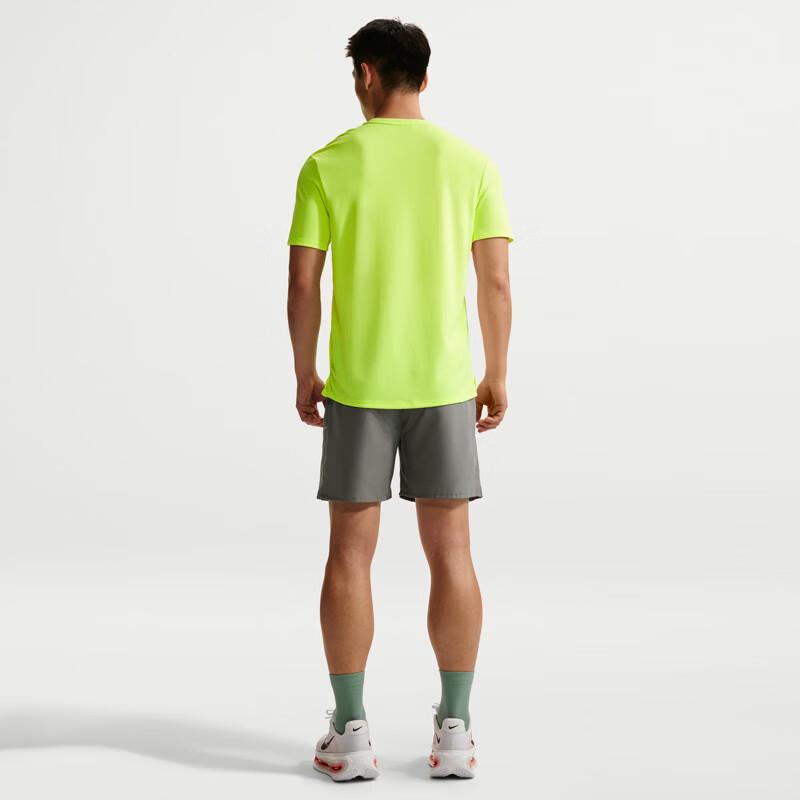 Nike Men's Knit Fitness T-Shirt