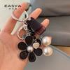 EASYA Fashion Black Sunflower Pearl Luxury Keychain Chain Car Keychain Party Gifts for Guests