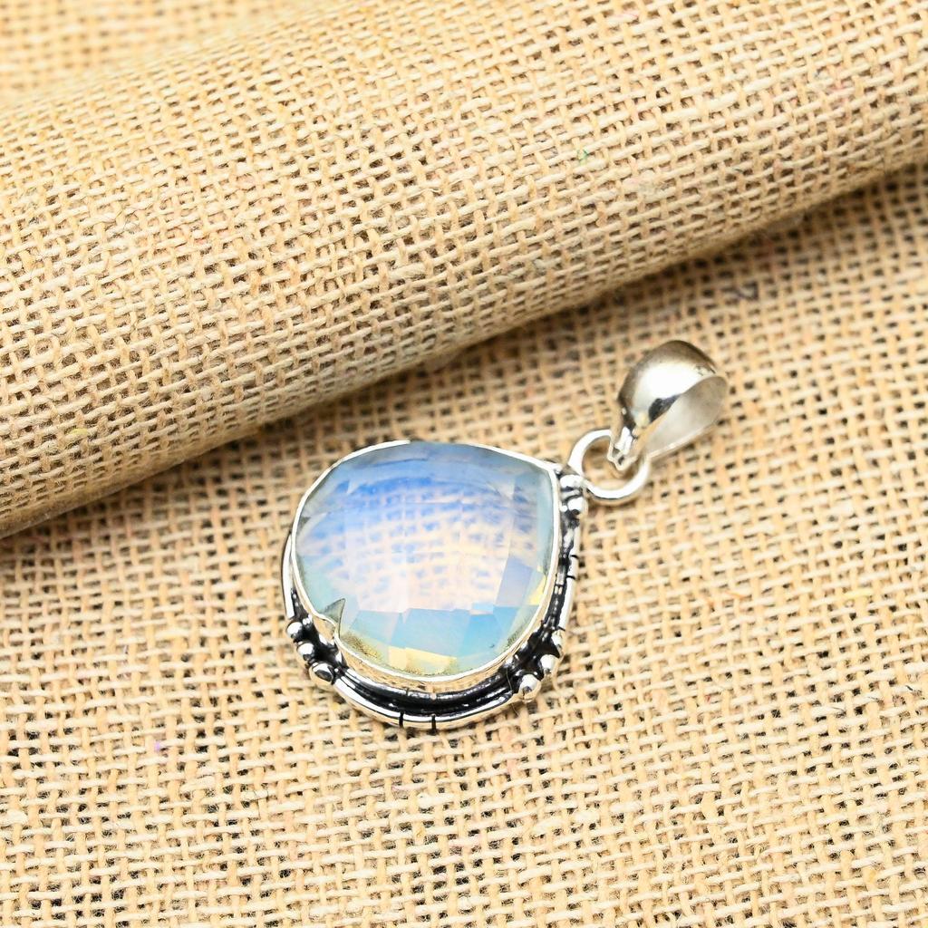 Ювелирный кулон ручной работы из стерлингового серебра 925 пробы с удивительным молочным опалом и драгоценным камнем