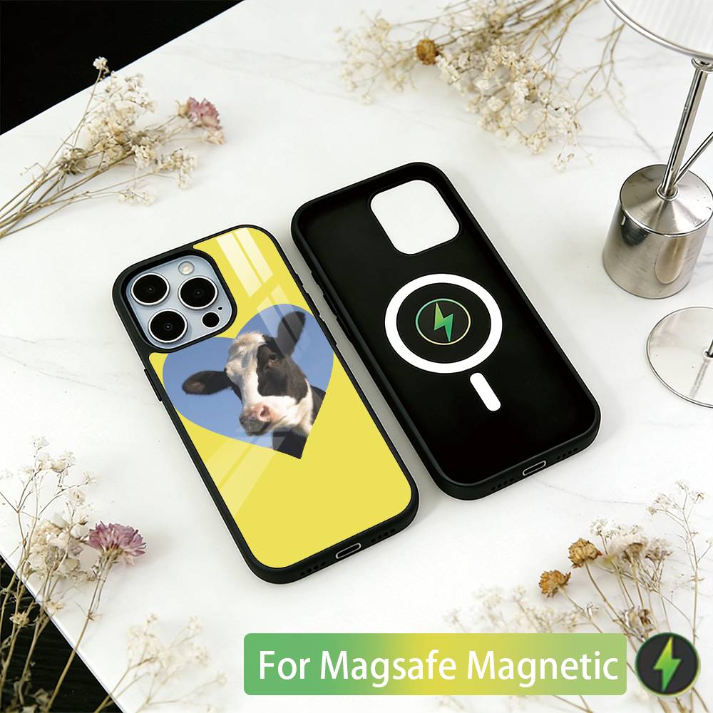 Забавные милые коровы Чехол для телефона Для iPhone 17, 16, 15, 14, 13, 12, 11 Plus, Pro Магнитный с Magsafe Беспроводная зарядка
