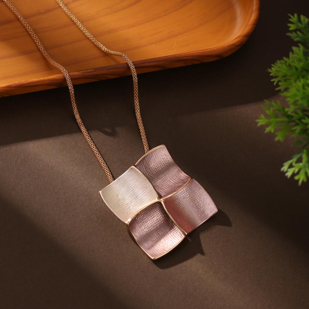 Новая эмалевая геометрическая квадратная подвеска, женское высококлассное квадратное универсальное ожерелье.