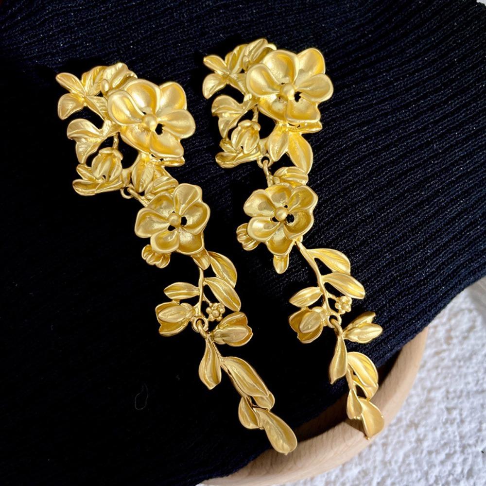 Преувеличенные серьги с золотым цветком, женские ретро-серьги среднего возраста, длинные серьги
