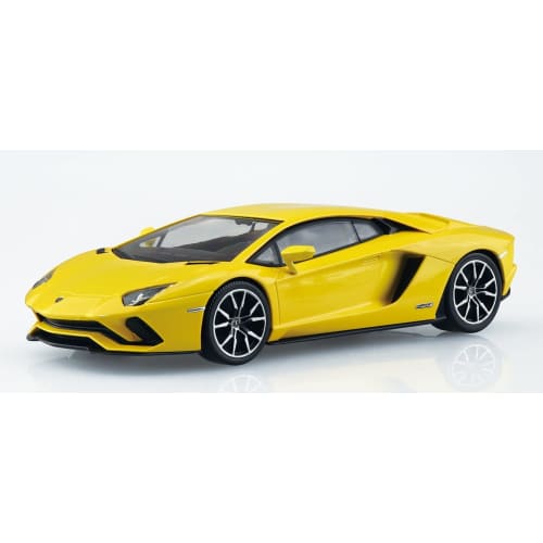Aoshima Bunka Kyozai (AOSHIMA) 1/32 The Snap Kit Series Lamborghini Aventador S Pearl Yellow Pre-Colored Plastic Model Kit 12-B