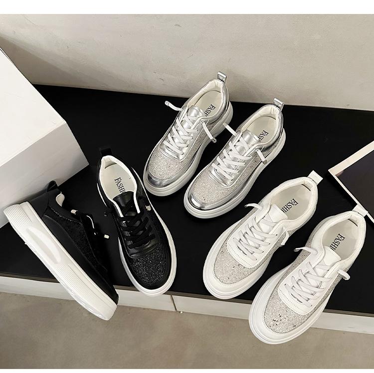 Женские весенние новые универсальные туфли на платформе, дышащие, с толстой подошвой, с круглым носком, на мягкой подошве, кроссовки, с яркой поверхностью, повседневная обувь 36-40