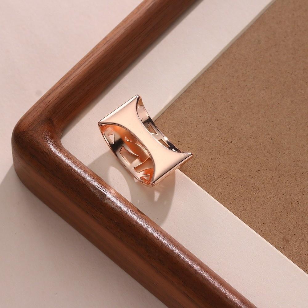 Arc Shape Hollow Design Scarf Clips Smooth Scarves Brooches Metal Scarves Buckle Ring  Decoration