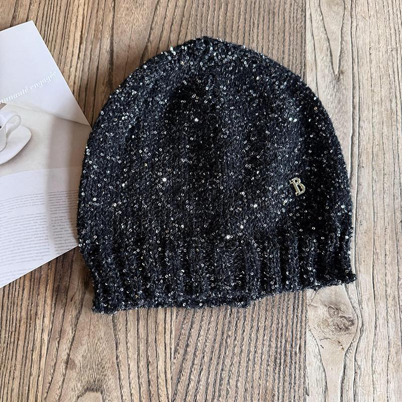 Warm Knit Breathable Beanie With B Letter Pattern For Spring Fashion Styles