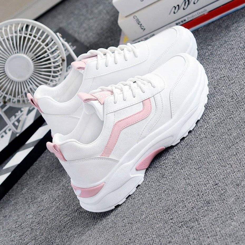 Кроссовки ins дышащие на плоской подошве легкие папины кроссовки тренд