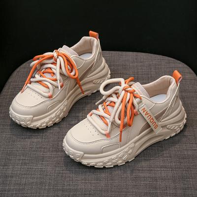 Кроссовки папы для девочки 2025 Новые Толстая подошва Увеличение Популярные в этом году Универсальные маленькие белые кроссовки Нишевая повседневная спортивная обувь для скейтборда Тренд