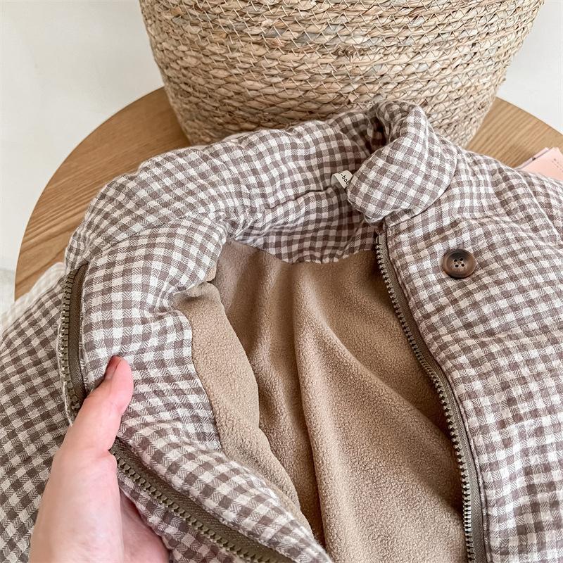 Зимние детские клетчатые утепленные пальто из флиса для малышей и детей