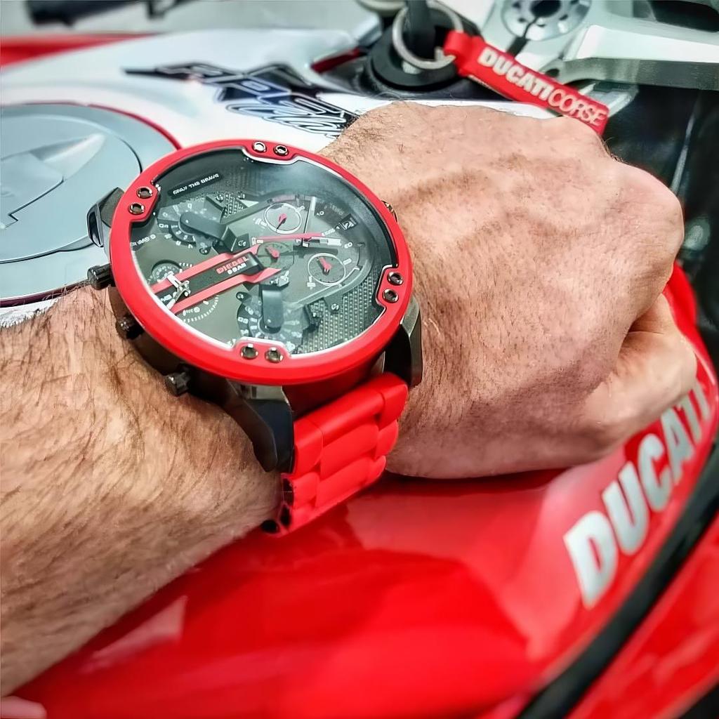 Diesel DZ7370 г-н. Мужские часы Daddy 2.0 Chronograph из нержавеющей стали красного цвета