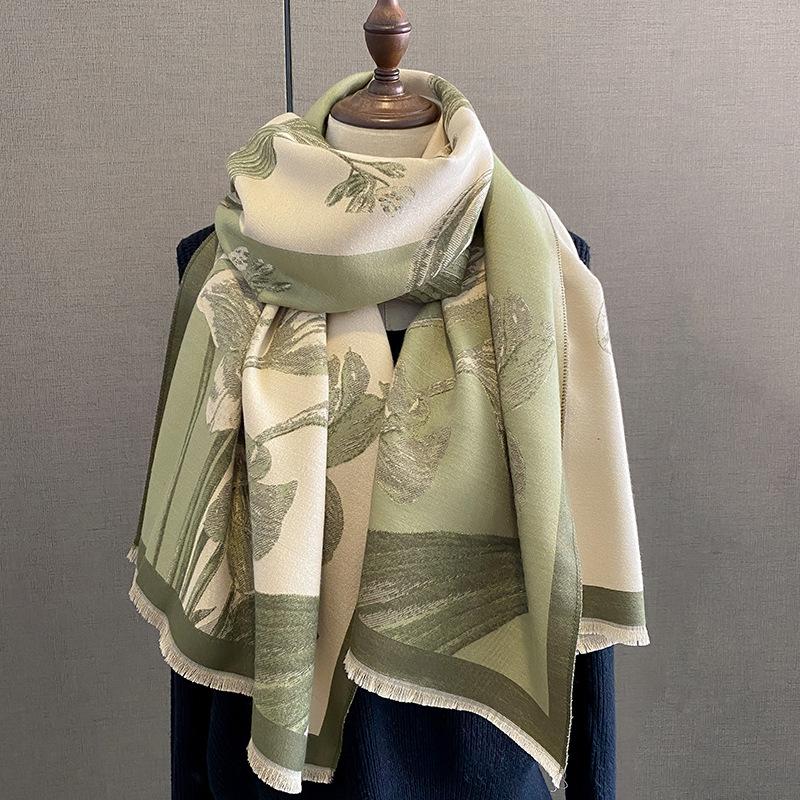 New Autumn and Winter Color Blocking Magnolia Fashion Scarf, Korean Version Versatile and Stylish Winter Scarf
