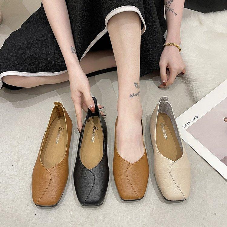 Women's Lightweight Casual Flats Square Toe Shoes Business Work Loafer Faux Leather Flats Slip On Low Heel Dressy Loafers Women Walking Driving Shoes