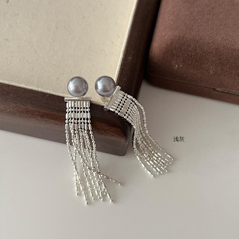 Блестящие серьги-кисточки, женские серьги с чувством высокого класса, легкие роскошные аксессуары для ушей в нишевом дизайне