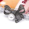 Simple Retro Alloy Rhinestone Bow Brooch Exquisite Versatile Women'S Clothing Corsage Jewelry Pin