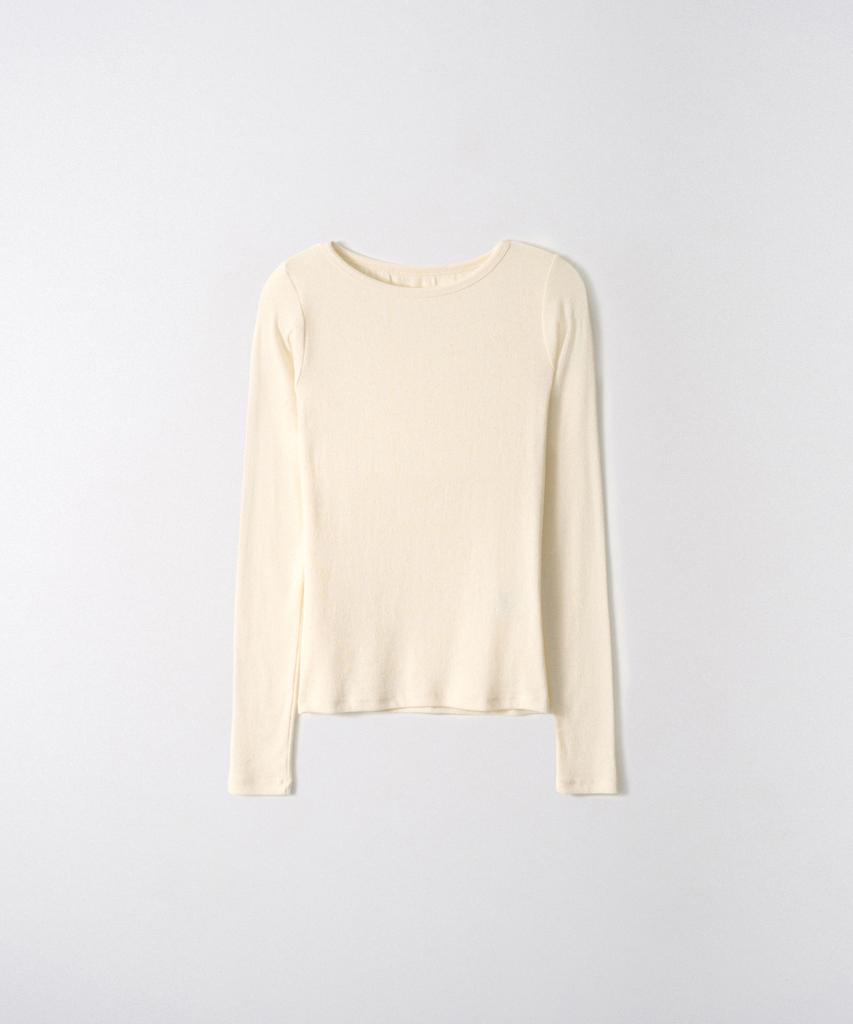 EZIO WOMEN Basic Soft Boat-Neck T-Shirts_Ivory