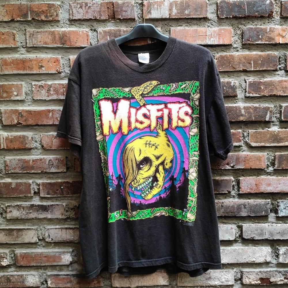 Misfits Voodoo Devillock Vintage 90039s Band Men Women Tshirt S5XL KH11326 Unisex T-Shirt